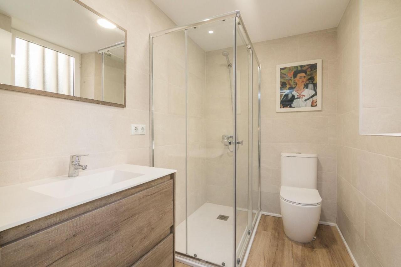 Hb Apartments - Apartamento Plaza Luceros Playa Alicante Loft Com Екстериор снимка